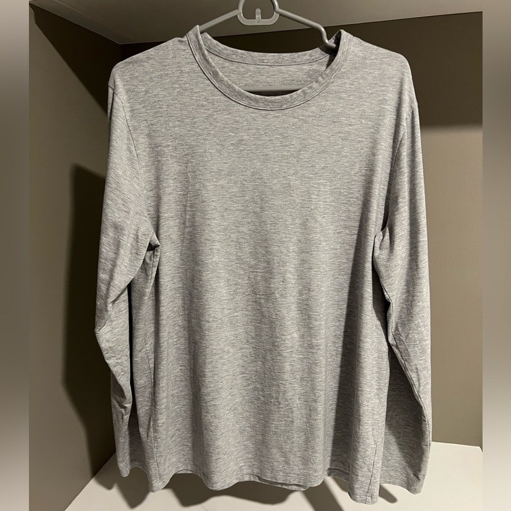 Lululemon fundamental long sleeve shirt